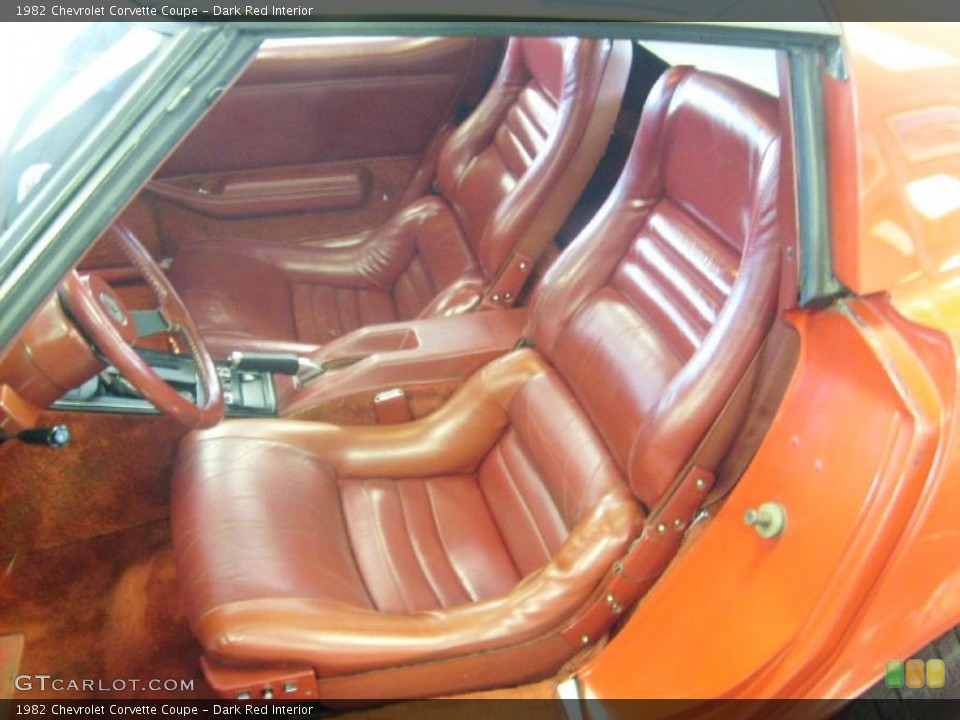 Dark Red Interior Photo for the 1982 Chevrolet Corvette Coupe #46549094