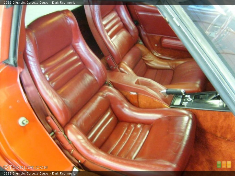 Dark Red Interior Photo for the 1982 Chevrolet Corvette Coupe #46549124