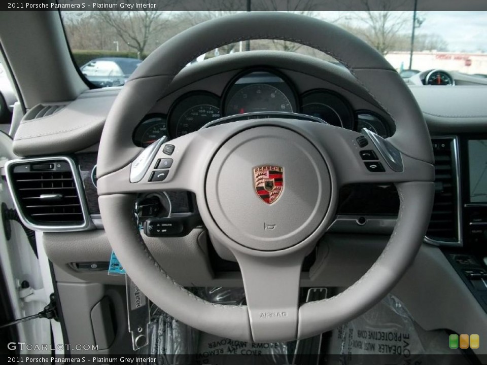 Platinum Grey Interior Steering Wheel for the 2011 Porsche Panamera S #46550480