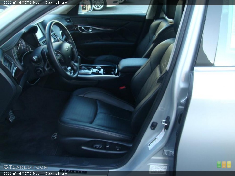 Graphite Interior Photo for the 2011 Infiniti M 37 S Sedan #46550606