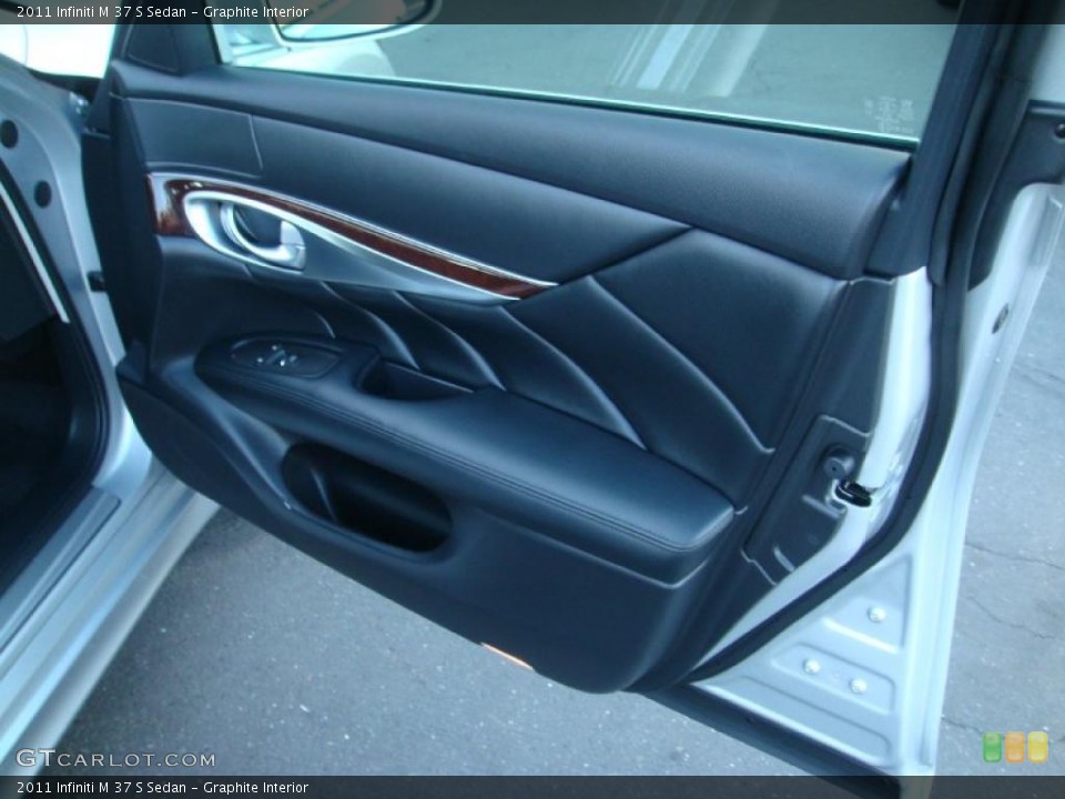 Graphite Interior Door Panel for the 2011 Infiniti M 37 S Sedan #46550735