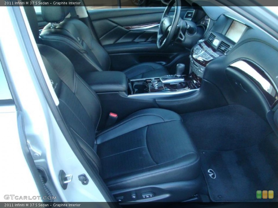 Graphite Interior Photo for the 2011 Infiniti M 37 S Sedan #46550753