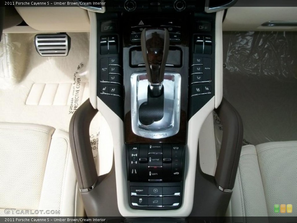 Umber Brown/Cream Interior Transmission for the 2011 Porsche Cayenne S #46550975