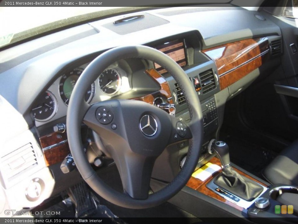 Black Interior Dashboard for the 2011 Mercedes-Benz GLK 350 4Matic #46551425