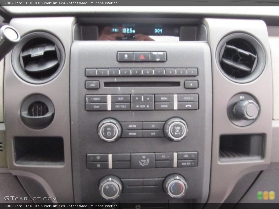 Stone/Medium Stone Interior Controls for the 2009 Ford F150 FX4 SuperCab 4x4 #46554272