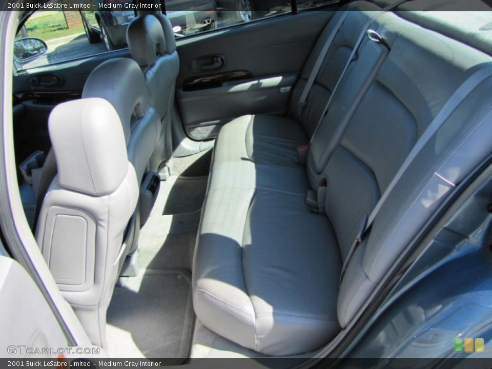 Medium Gray Interior Photo for the 2001 Buick LeSabre Limited #46558167