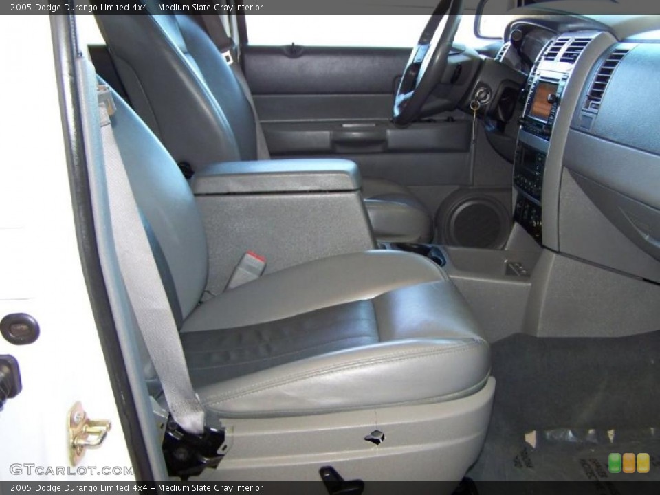Medium Slate Gray Interior Photo for the 2005 Dodge Durango Limited 4x4 #46558530