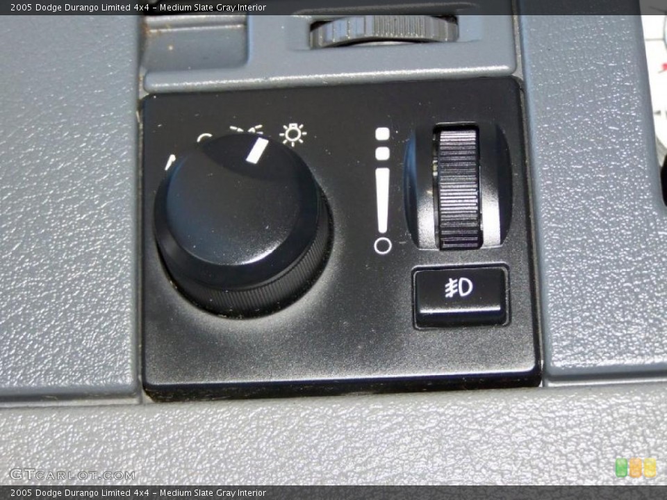 Medium Slate Gray Interior Controls for the 2005 Dodge Durango Limited 4x4 #46558848