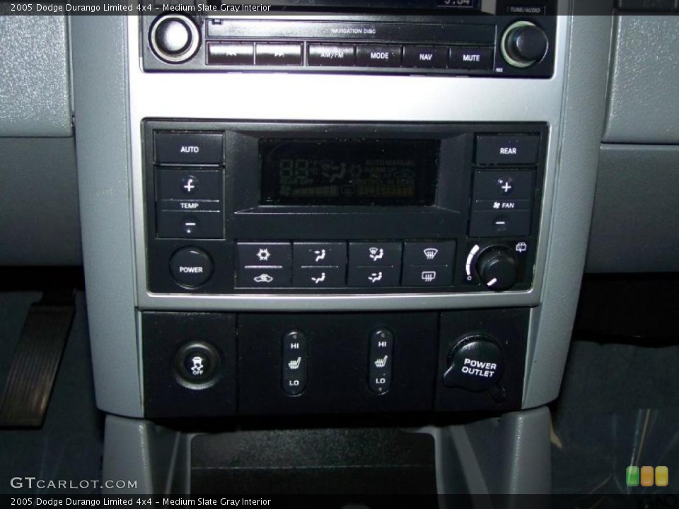 Medium Slate Gray Interior Controls for the 2005 Dodge Durango Limited 4x4 #46558905