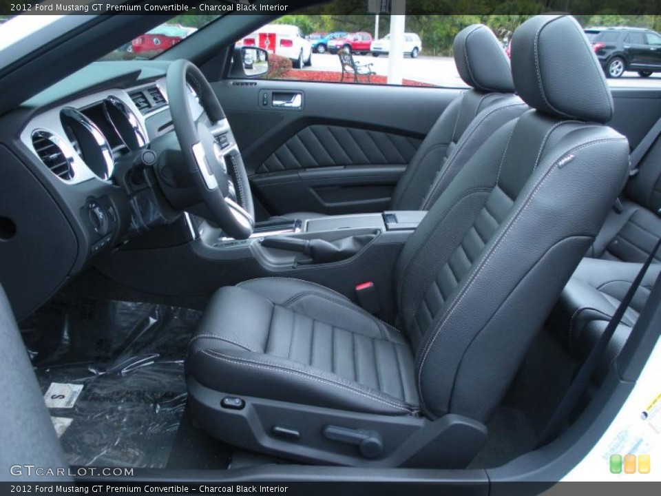 Charcoal Black Interior Photo for the 2012 Ford Mustang GT Premium Convertible #46563235