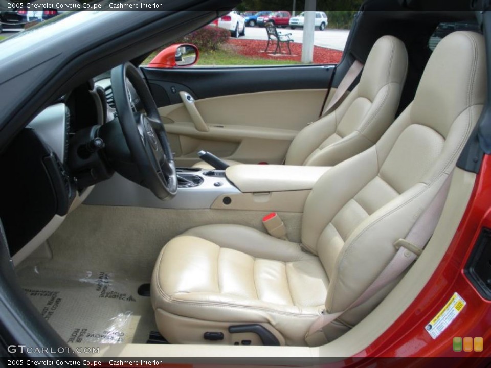Cashmere Interior Photo for the 2005 Chevrolet Corvette Coupe #46563901