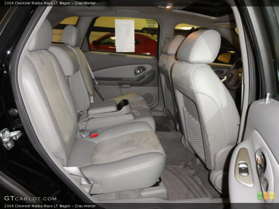 Gray Interior Photo for the 2004 Chevrolet Malibu Maxx LT Wagon #46563922