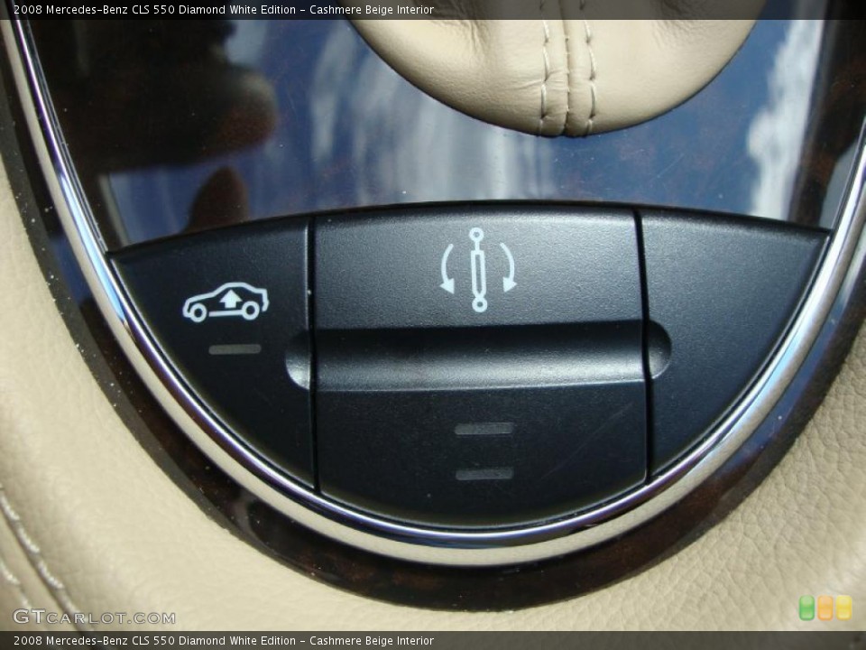 Cashmere Beige Interior Controls for the 2008 Mercedes-Benz CLS 550 Diamond White Edition #46565113