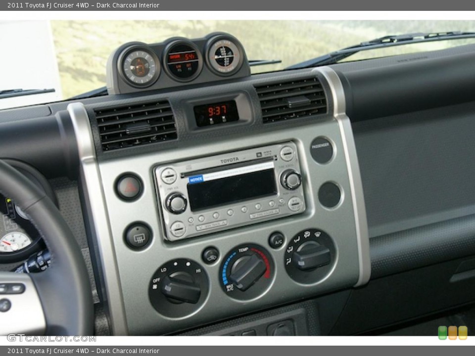 Dark Charcoal Interior Controls for the 2011 Toyota FJ Cruiser 4WD #46567897