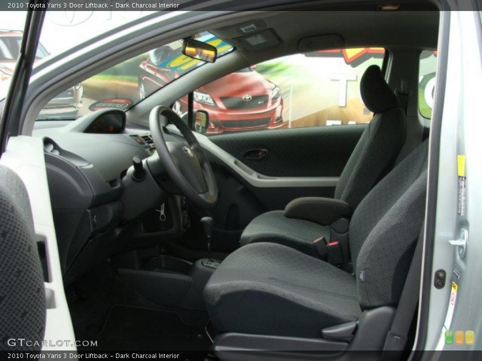 Dark Charcoal Interior Photo for the 2010 Toyota Yaris 3 Door Liftback #46591085