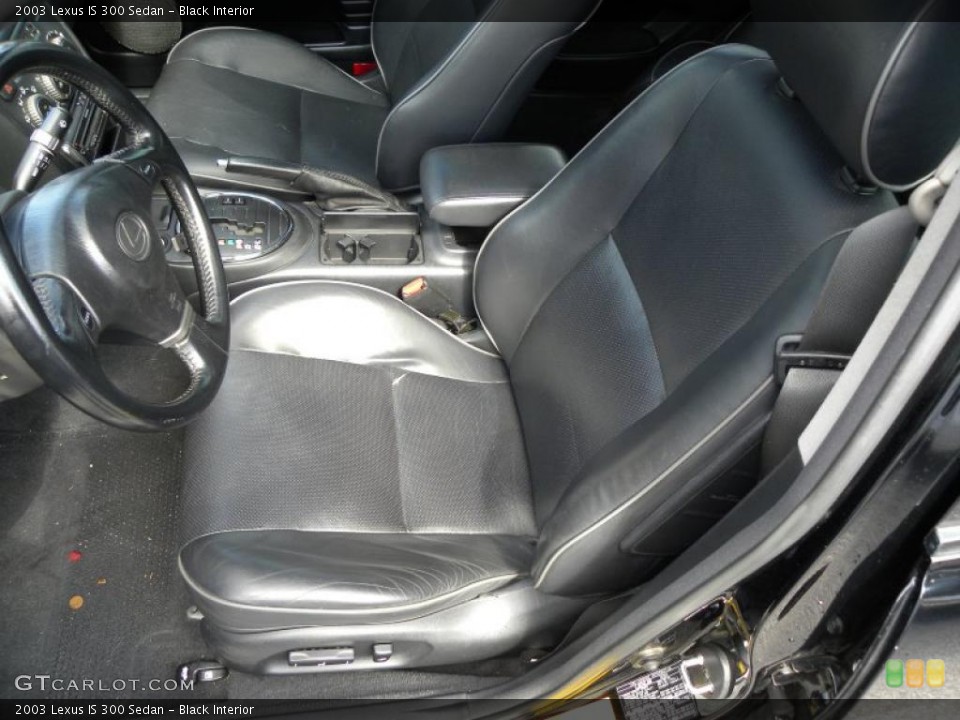 Black Interior Photo for the 2003 Lexus IS 300 Sedan #46593587