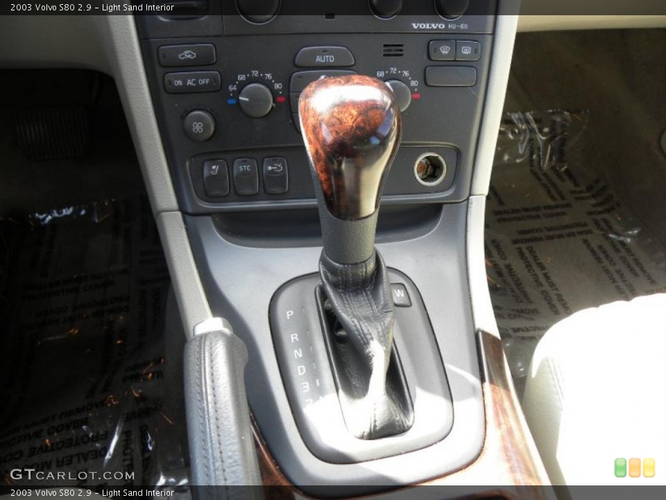 Light Sand Interior Transmission for the 2003 Volvo S80 2.9 #46594949