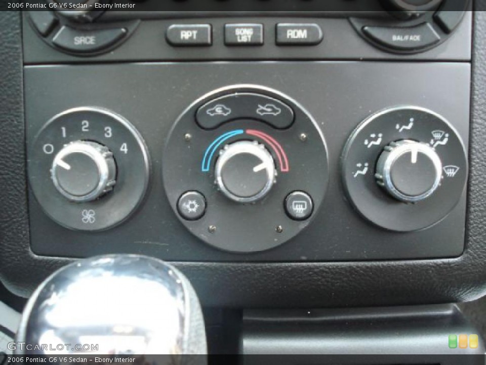 Ebony Interior Controls for the 2006 Pontiac G6 V6 Sedan #46598267