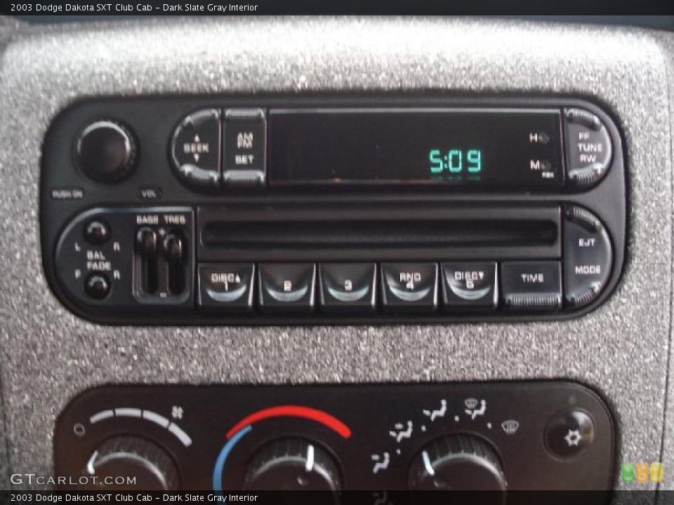 Dark Slate Gray Interior Controls for the 2003 Dodge Dakota SXT Club Cab #46598996