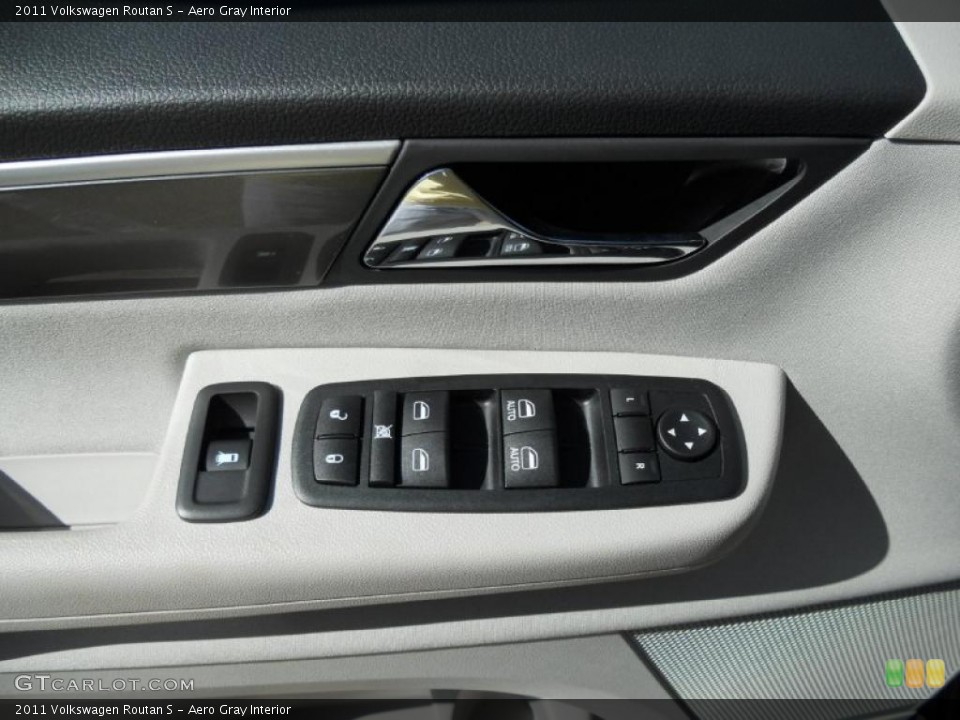 Aero Gray Interior Controls for the 2011 Volkswagen Routan S #46607241