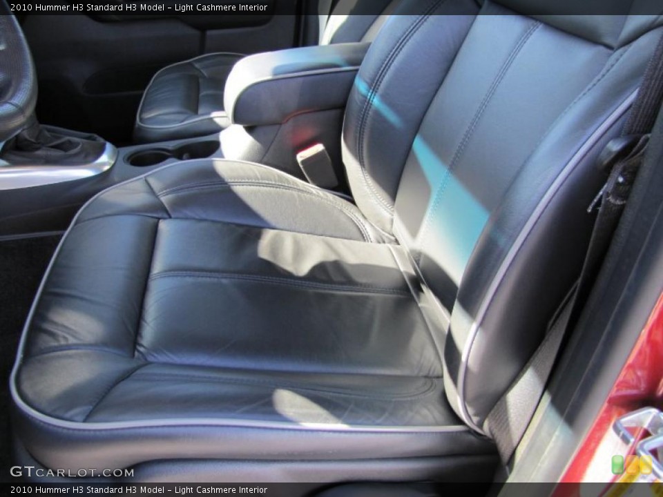Light Cashmere Interior Photo for the 2010 Hummer H3  #46613566