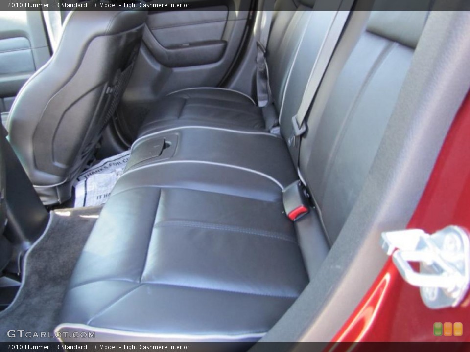 Light Cashmere Interior Photo for the 2010 Hummer H3  #46613581