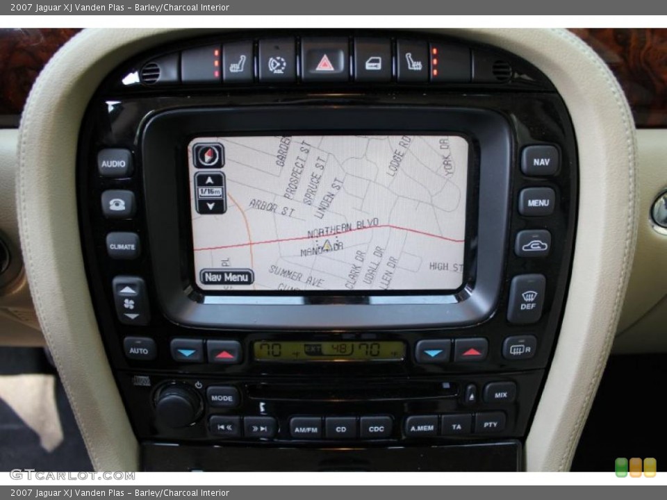 Barley/Charcoal Interior Navigation for the 2007 Jaguar XJ Vanden Plas #46613860