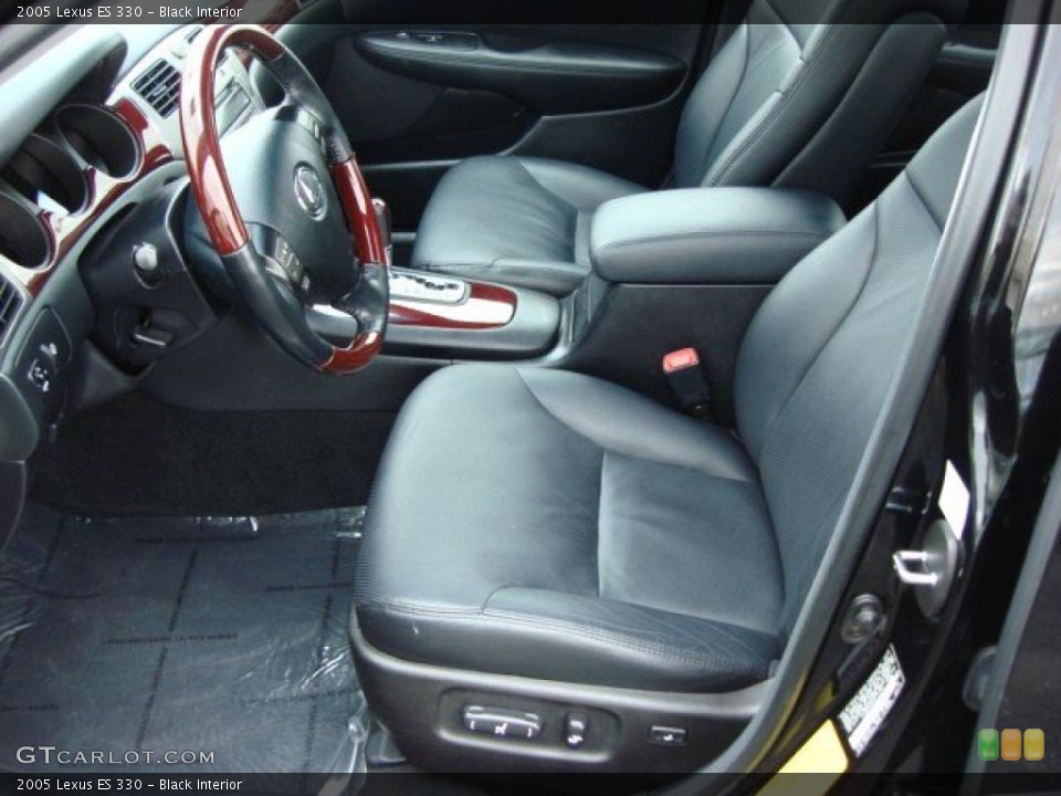 Black Interior Photo for the 2005 Lexus ES 330 #46617856