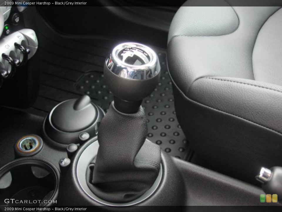 Black/Grey Interior Transmission for the 2009 Mini Cooper Hardtop #46618732