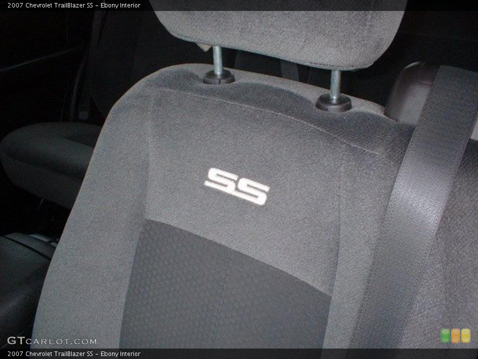 Ebony Interior Photo for the 2007 Chevrolet TrailBlazer SS #46619326