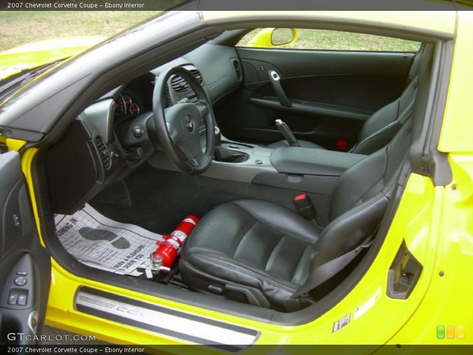 Ebony Interior Photo for the 2007 Chevrolet Corvette Coupe #46621774
