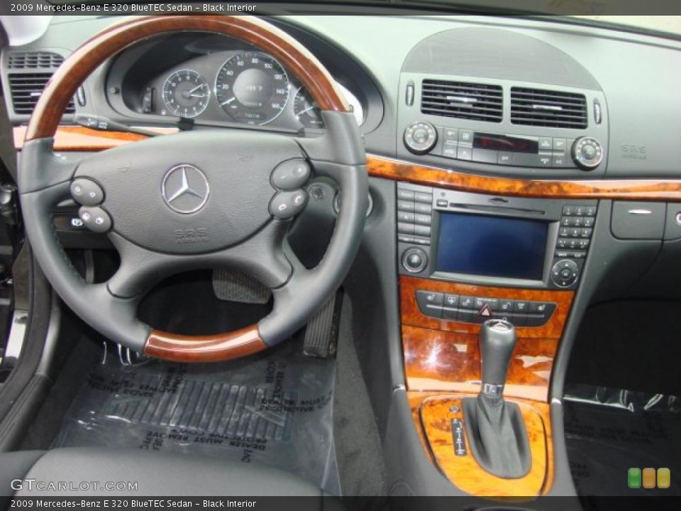 Black Interior Dashboard for the 2009 Mercedes-Benz E 320 BlueTEC Sedan #46626616