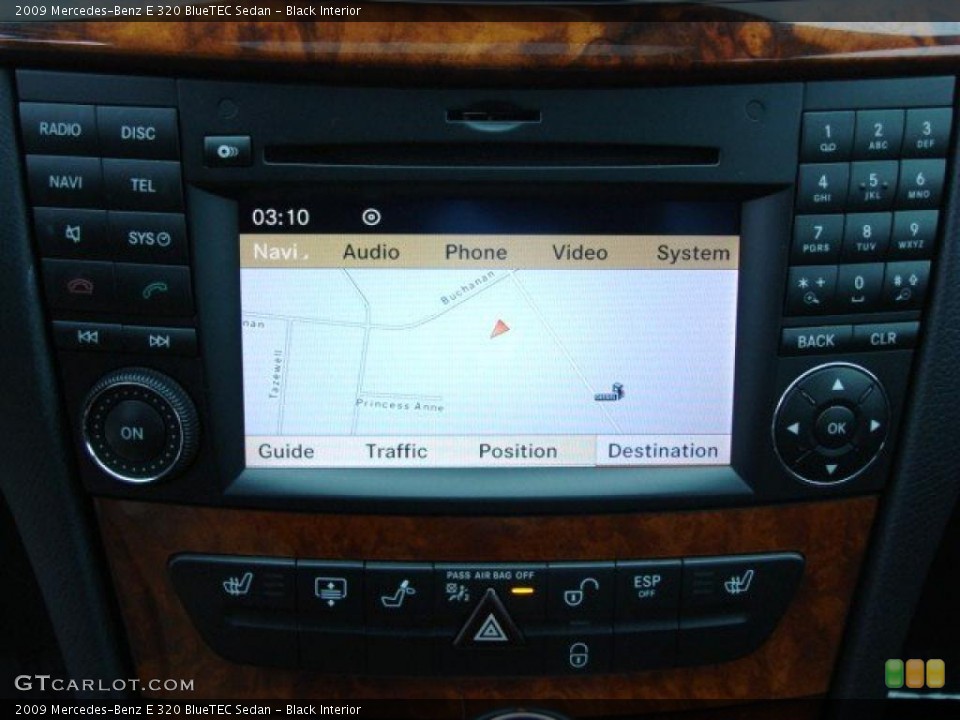 Black Interior Navigation for the 2009 Mercedes-Benz E 320 BlueTEC Sedan #46626664