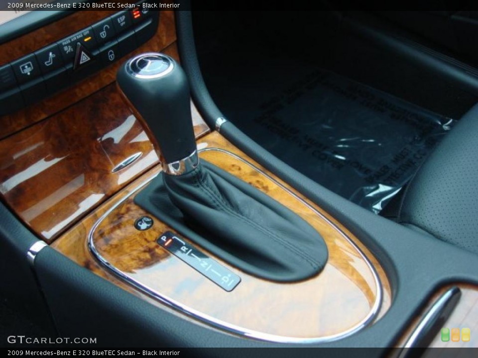 Black Interior Transmission for the 2009 Mercedes-Benz E 320 BlueTEC Sedan #46626688