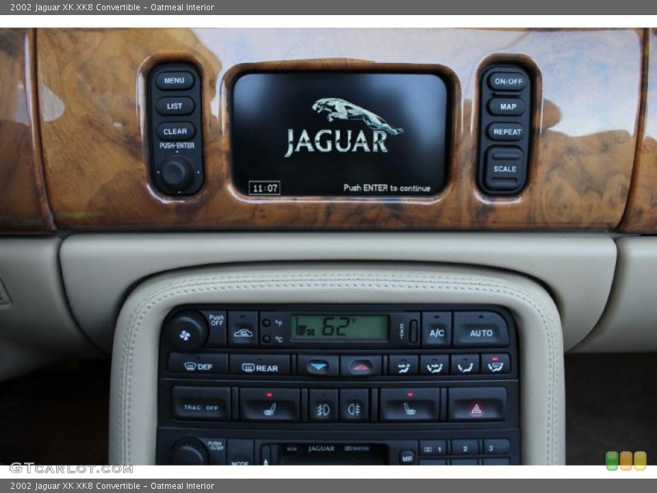 Oatmeal Interior Controls for the 2002 Jaguar XK XK8 Convertible #46627291