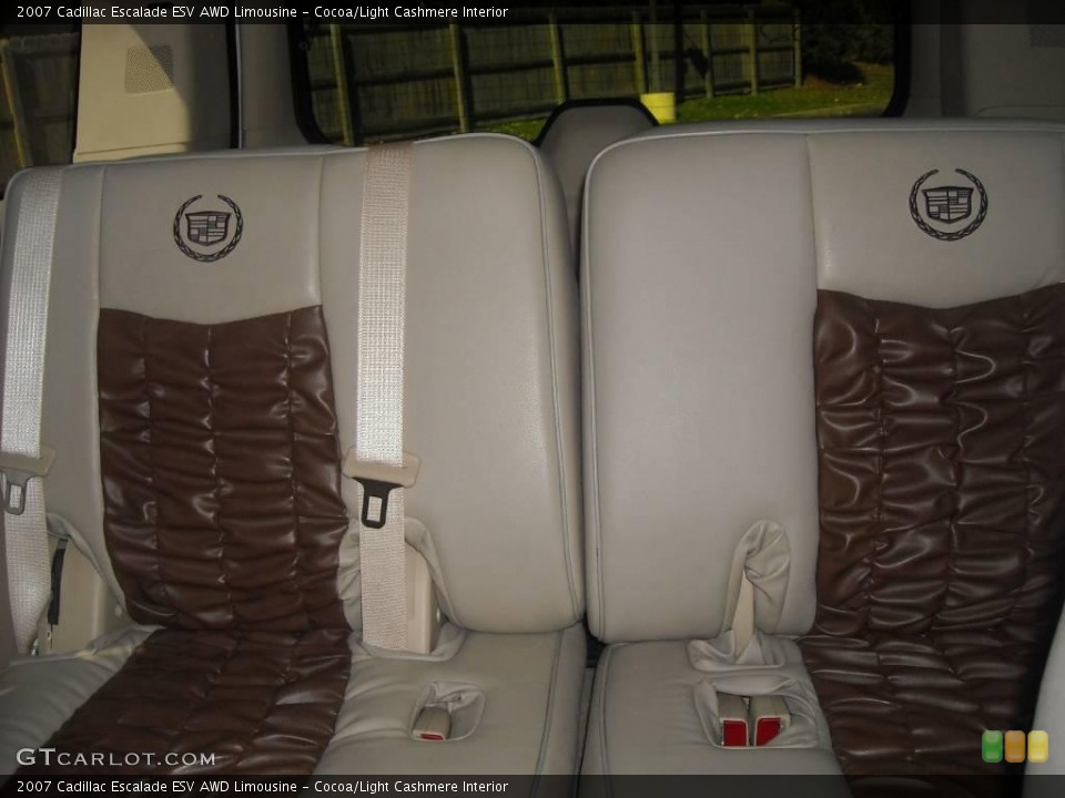 Cocoa/Light Cashmere Interior Photo for the 2007 Cadillac Escalade ESV AWD Limousine #46642976