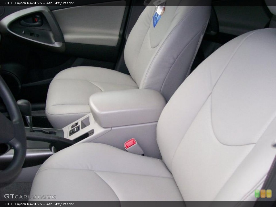 Ash Gray Interior Photo for the 2010 Toyota RAV4 V6 #46644845