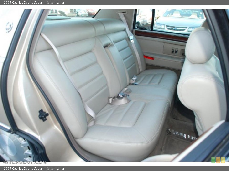 Beige Interior Photo for the 1996 Cadillac DeVille Sedan #46645940