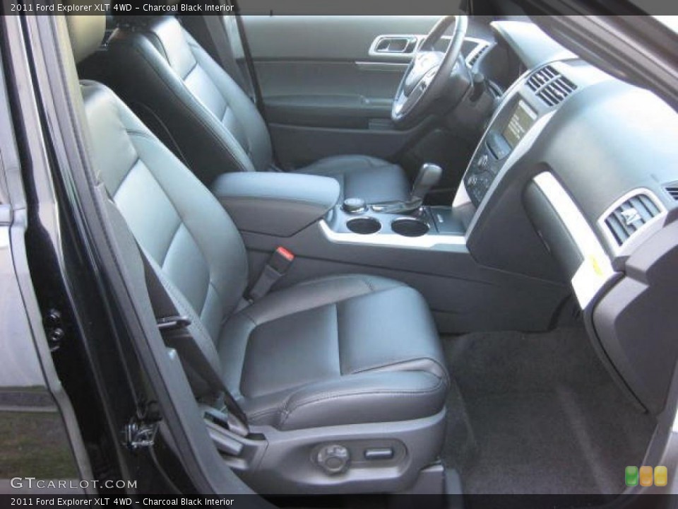 Charcoal Black Interior Photo for the 2011 Ford Explorer XLT 4WD #46646489