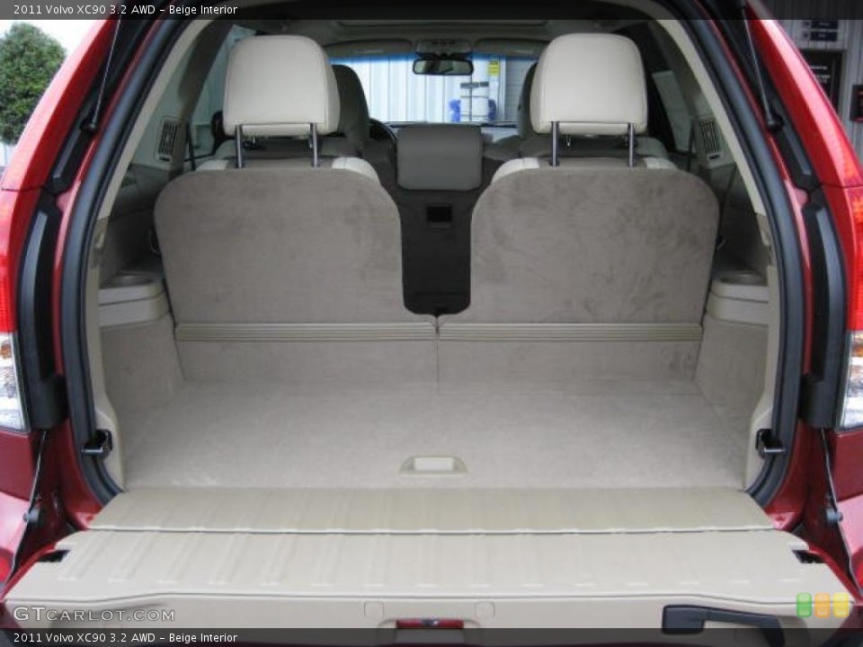 Beige Interior Trunk for the 2011 Volvo XC90 3.2 AWD #46646699