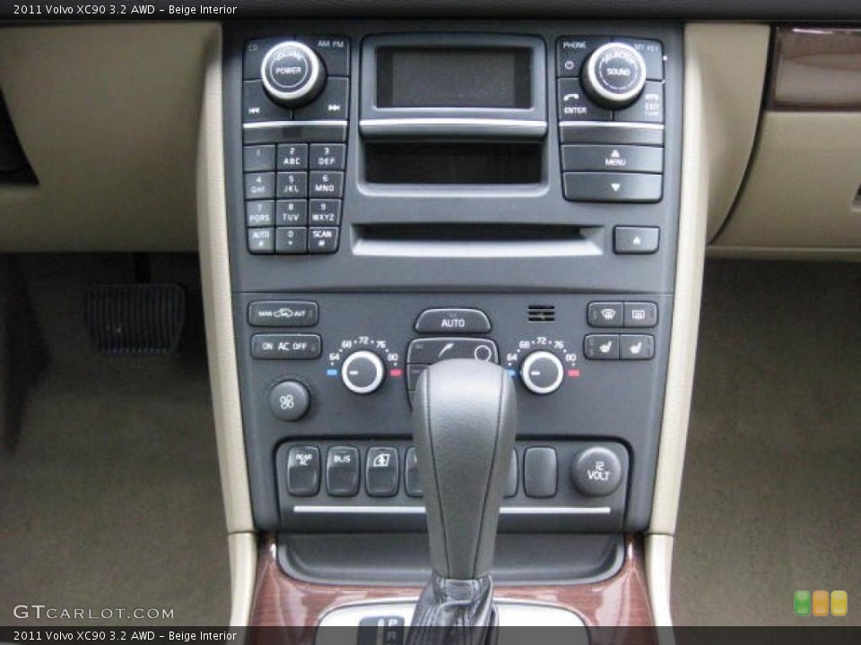 Beige Interior Controls for the 2011 Volvo XC90 3.2 AWD #46646786