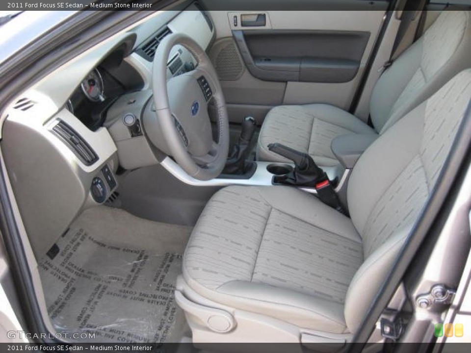 Medium Stone Interior Photo for the 2011 Ford Focus SE Sedan #46647380