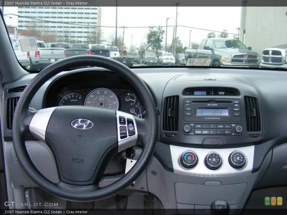 Gray Interior Dashboard for the 2007 Hyundai Elantra GLS Sedan #46650401