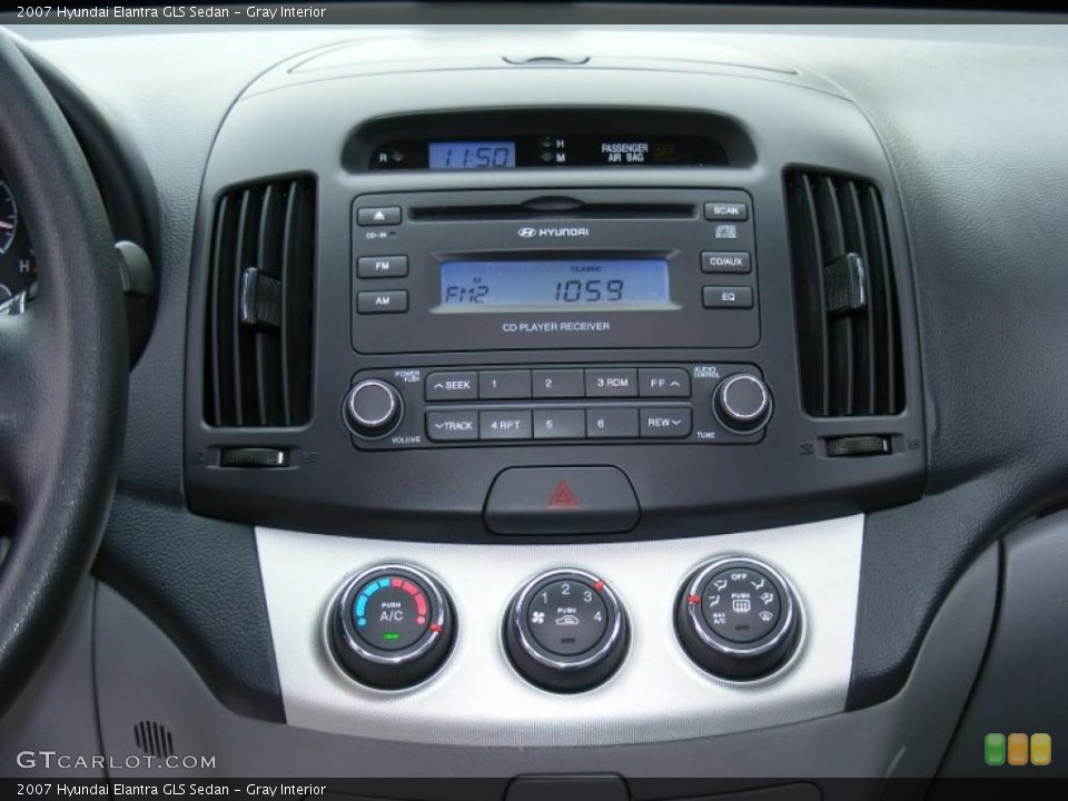 Gray Interior Controls for the 2007 Hyundai Elantra GLS Sedan #46650404