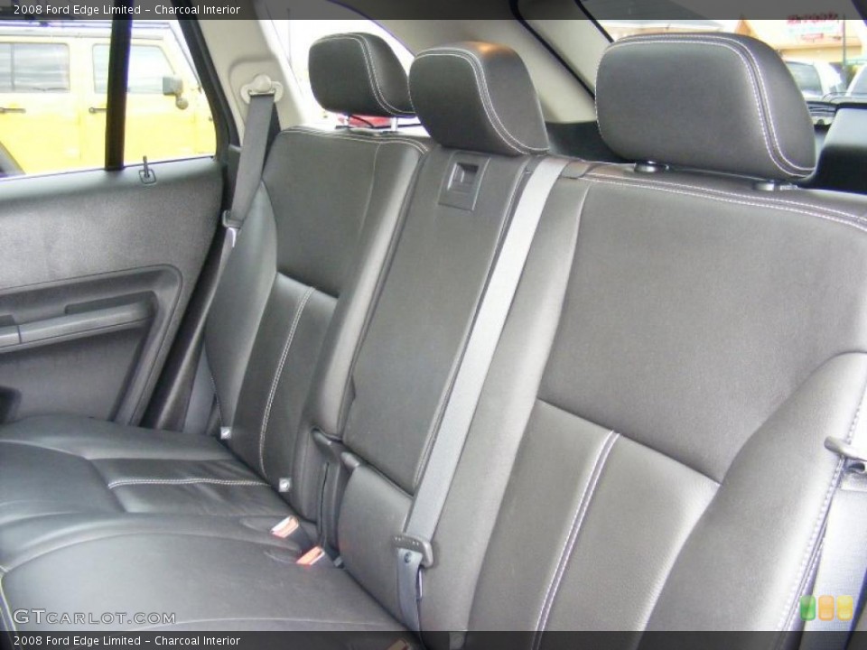 Charcoal Interior Photo for the 2008 Ford Edge Limited #46652135