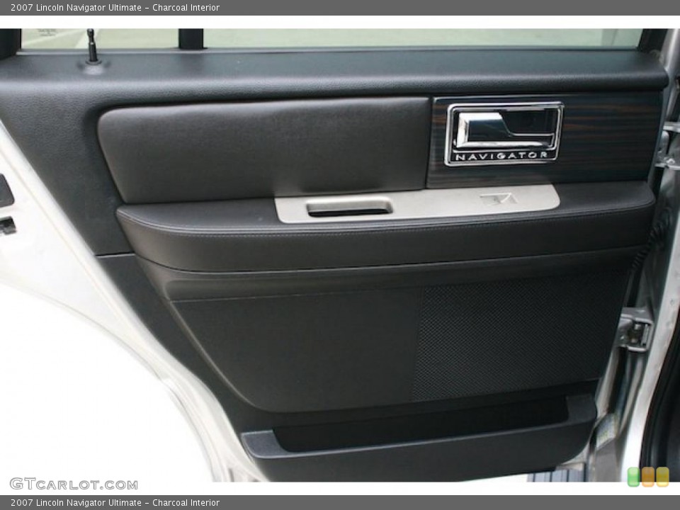 Charcoal Interior Door Panel for the 2007 Lincoln Navigator Ultimate #46652873