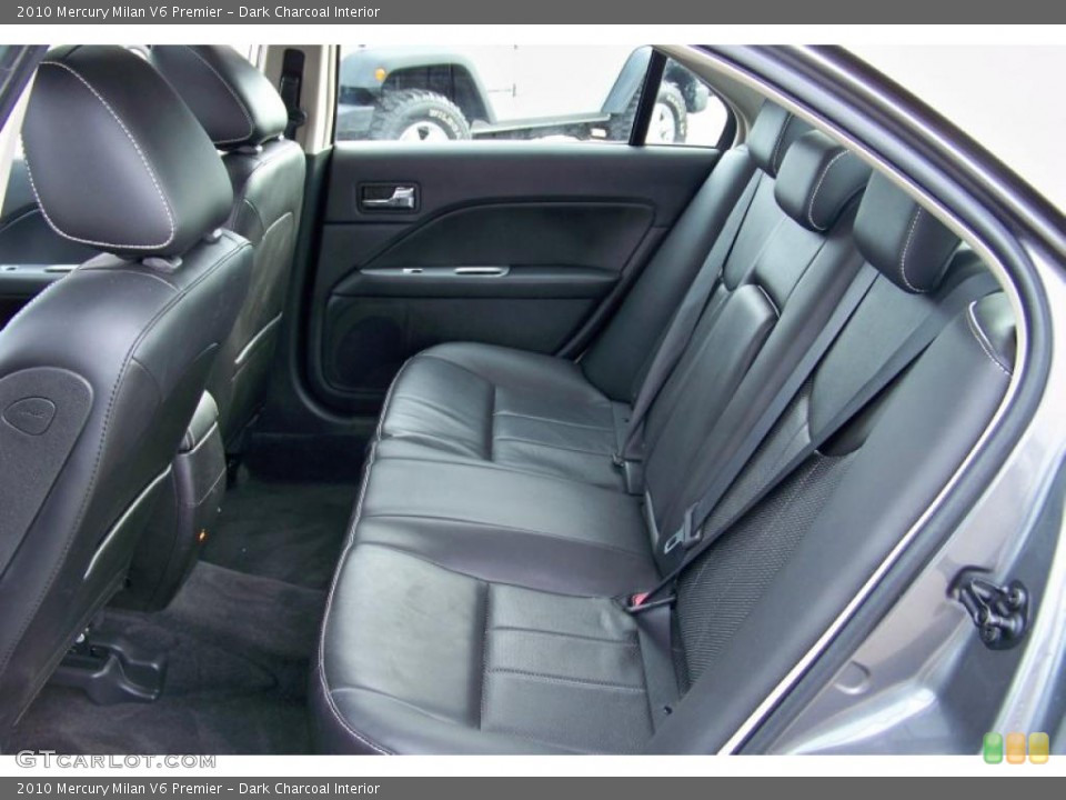 Dark Charcoal Interior Photo for the 2010 Mercury Milan V6 Premier #46654817