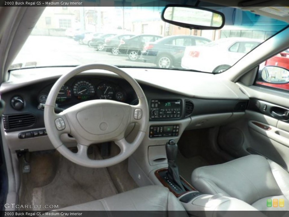 Medium Gray 2003 Buick Regal Interiors