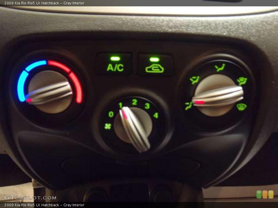 Gray Interior Controls for the 2009 Kia Rio Rio5 LX Hatchback #46656083