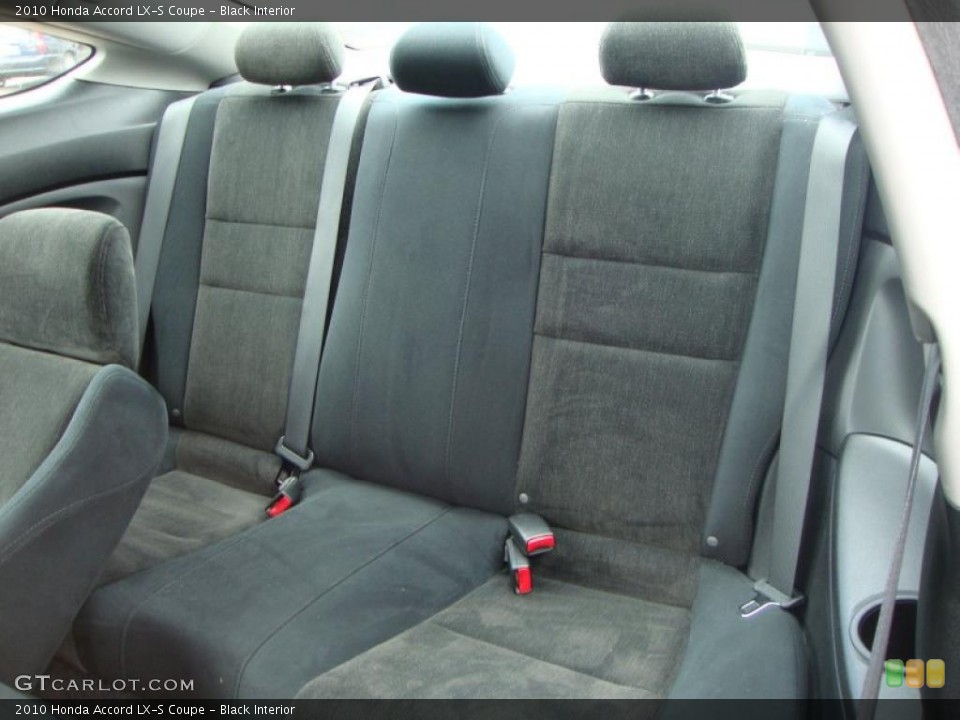 Black Interior Photo for the 2010 Honda Accord LX-S Coupe #46656806